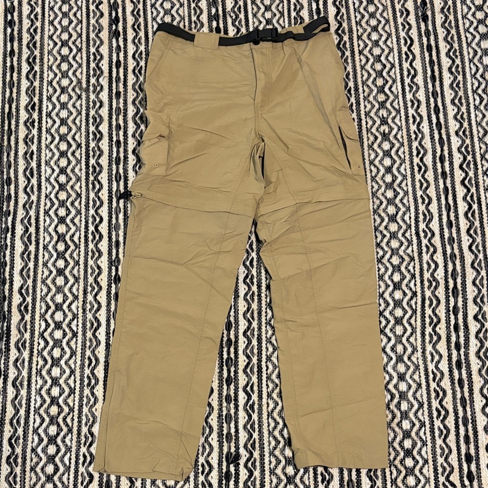 Magellan Outdoors Men's Khaki Cargo Pants